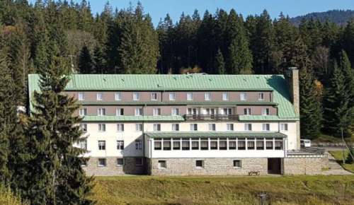 Engadin Hotel – komfortní ubytování na Šumavě u Ski Areálu Belvedere
